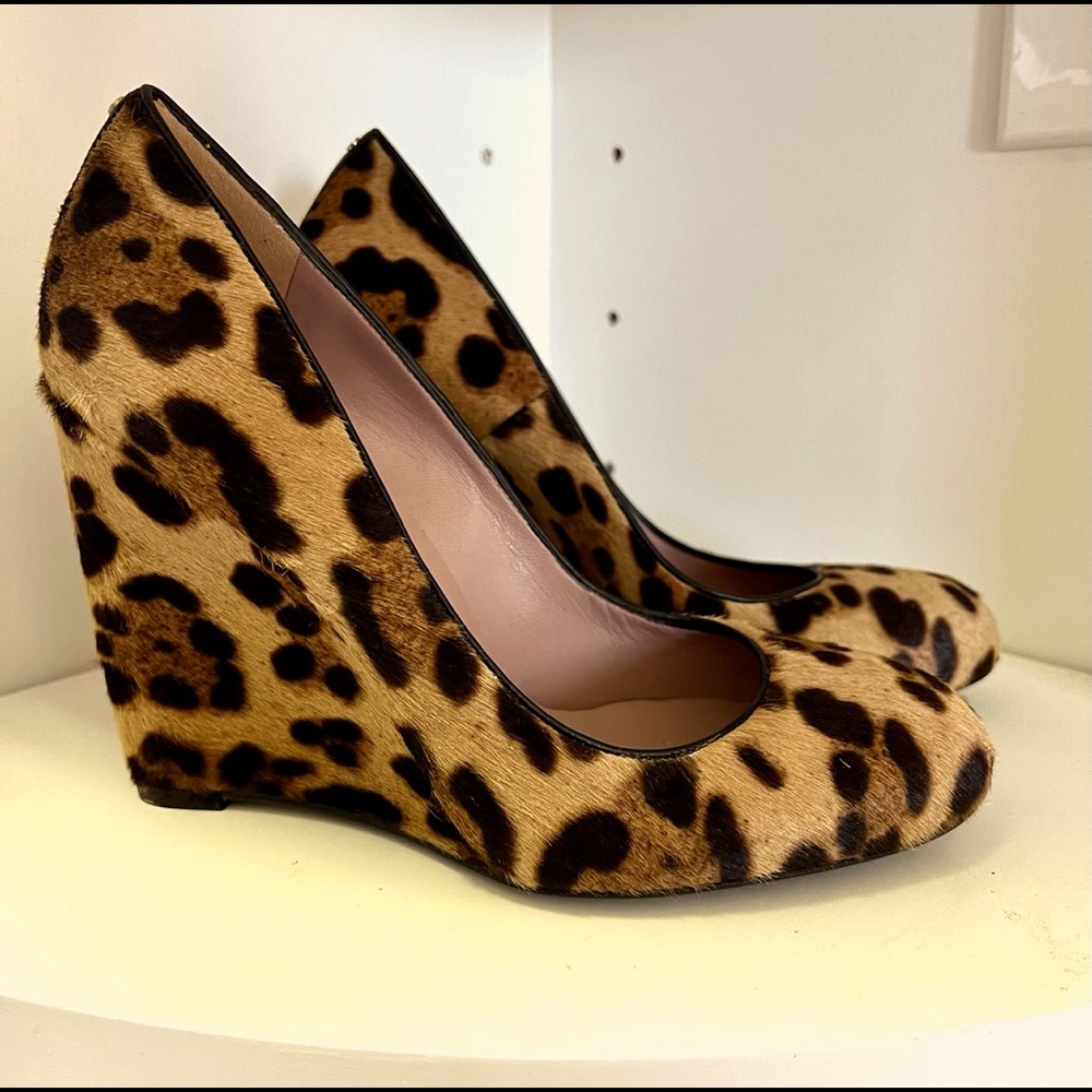 Gucci Leopard Print Wedge Pumps